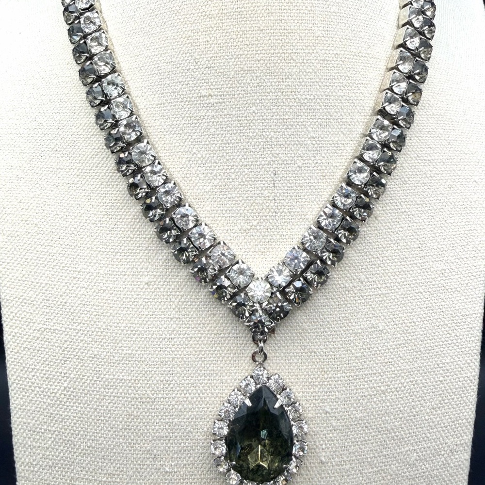 Vintage Weiss Style Rhinestone Collar Necklace Smoky Teardrop Pendant Statement